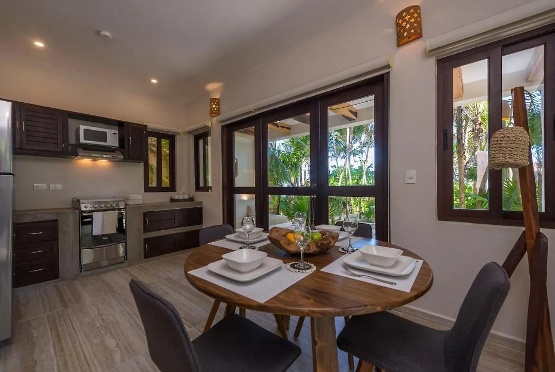 Beachfront Bungalows- Soliman Bay Tulum Meksyk