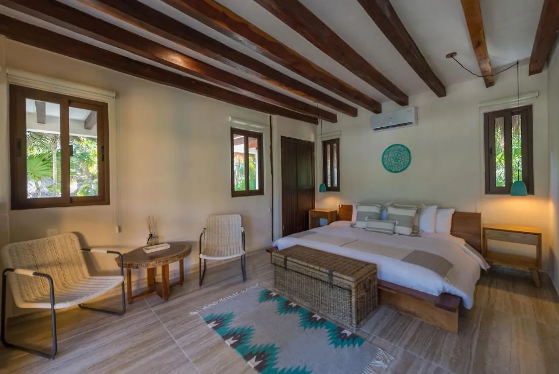Dom wakacyjny Beachfront Bungalows- Soliman Bay Tulum Meksyk